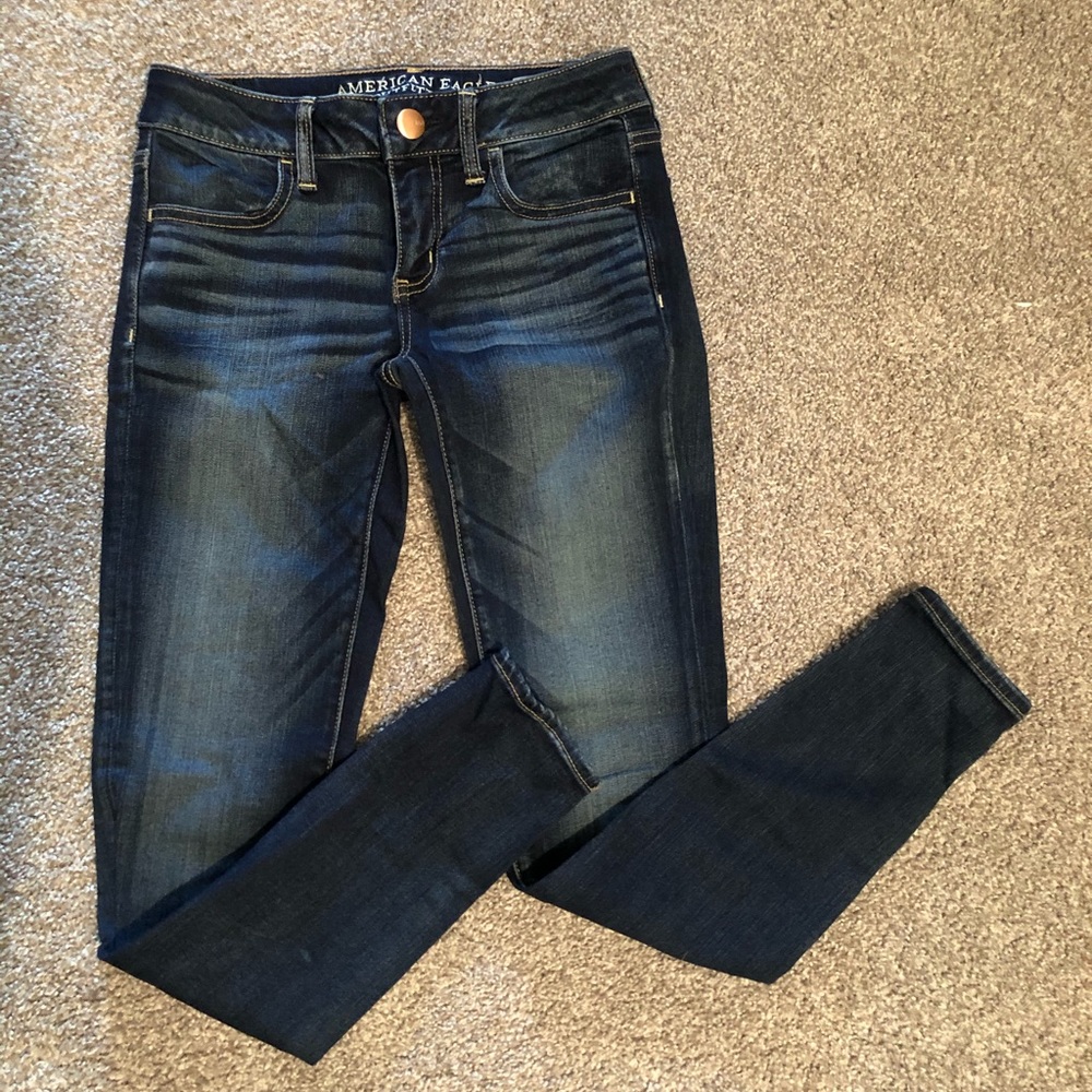 American eagle dark wash super low jegging size 4
